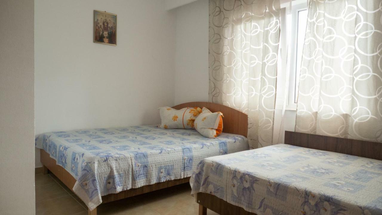 에포리수드 Casa Din Gradina 빌라 외부 사진